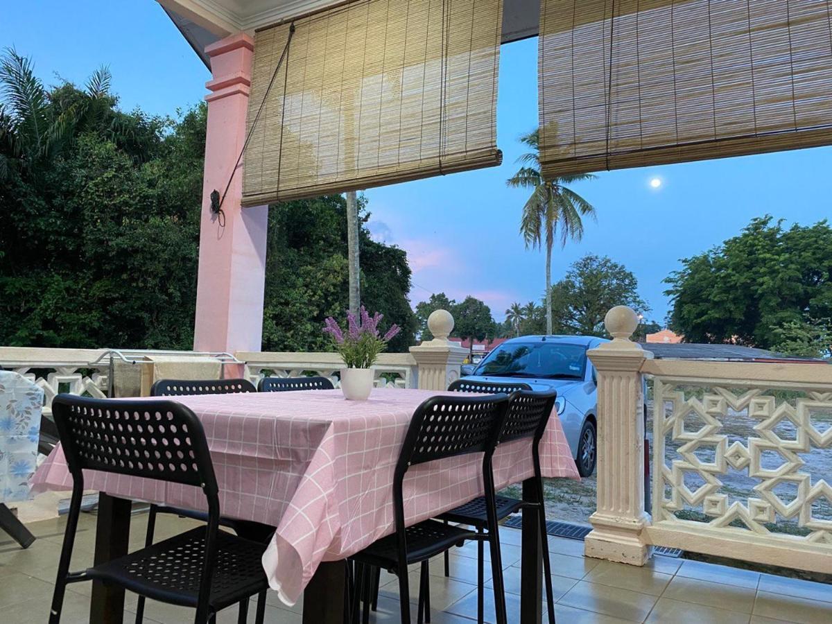 Besut Guesthouse Kampung Kuala Besut Екстериор снимка