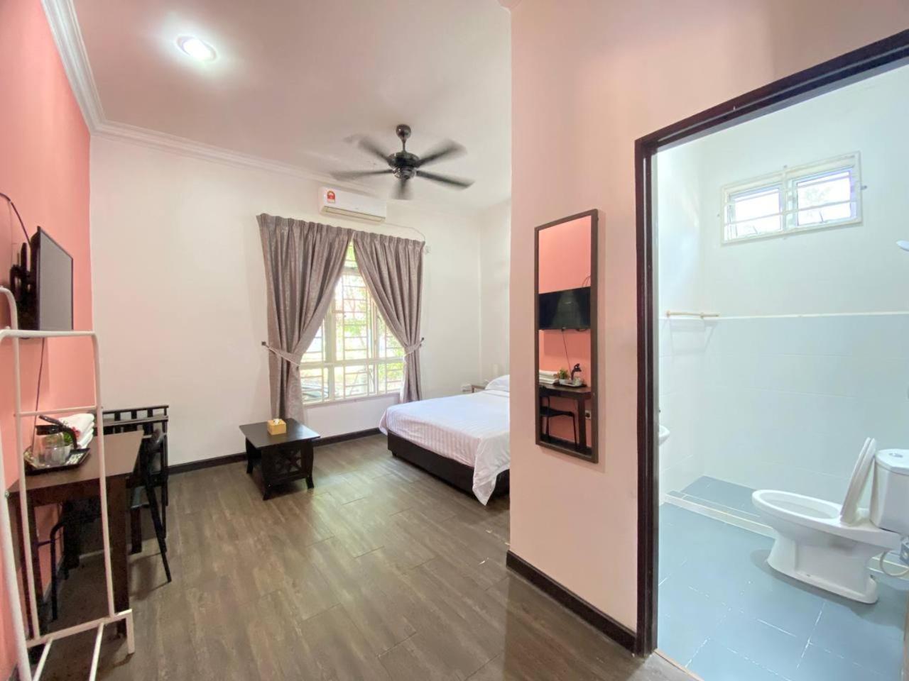 Besut Guesthouse Kampung Kuala Besut Екстериор снимка