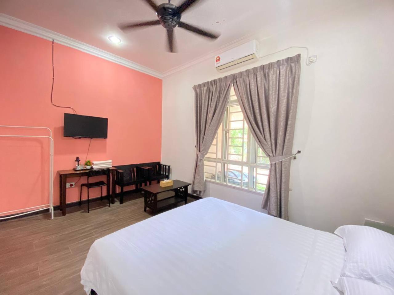 Besut Guesthouse Kampung Kuala Besut Екстериор снимка