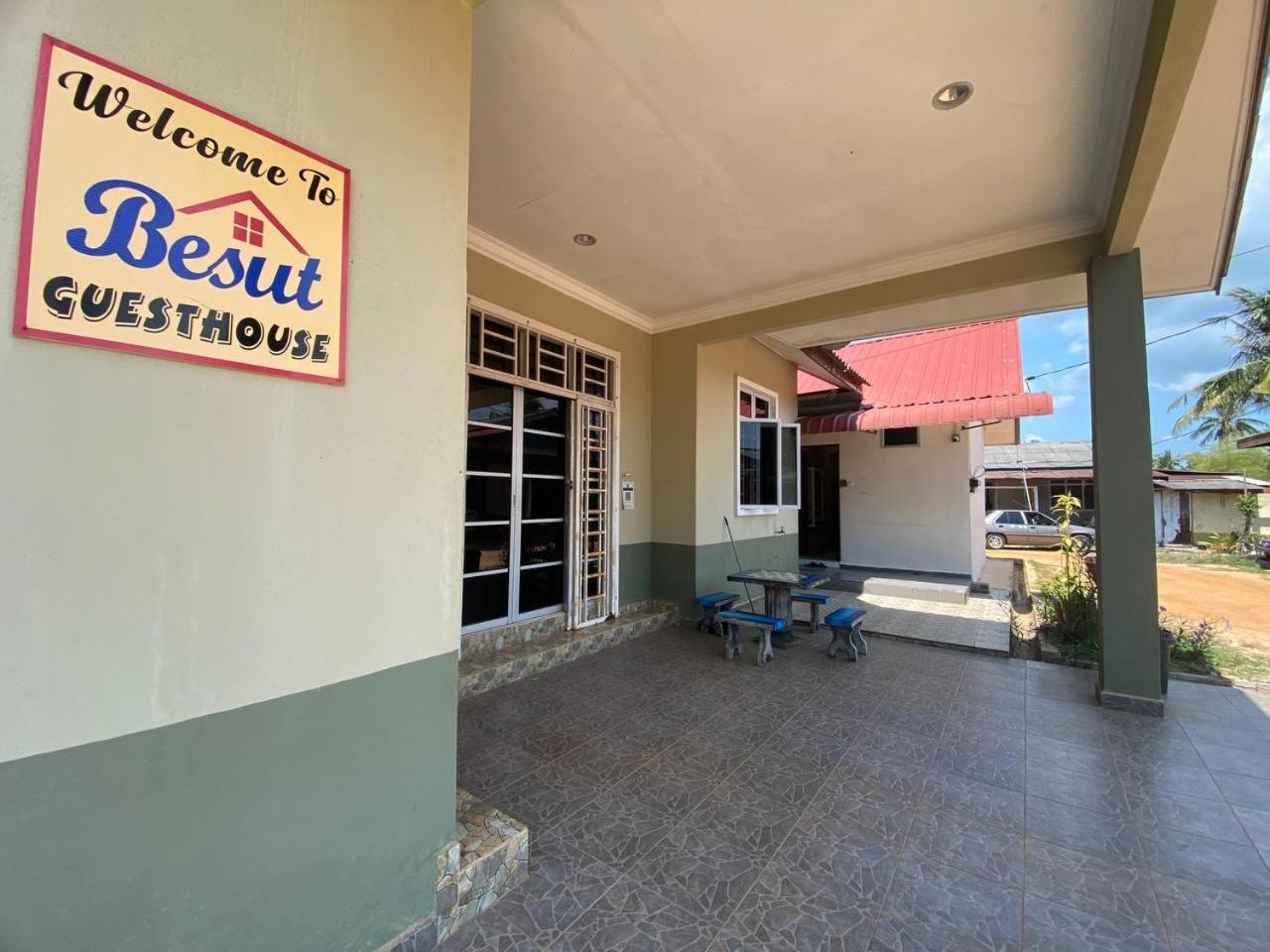 Besut Guesthouse Kampung Kuala Besut Екстериор снимка