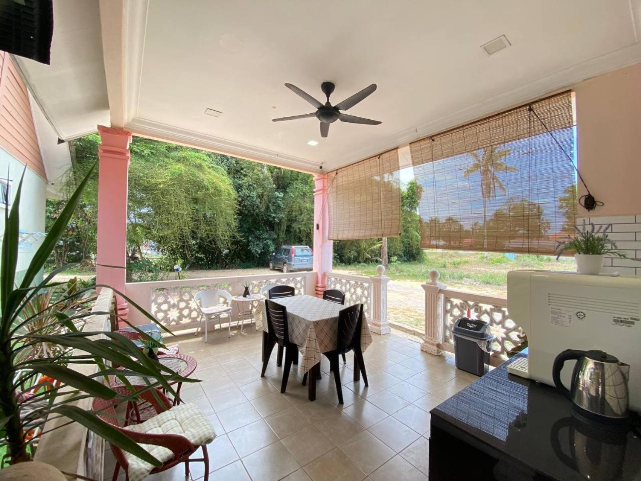Besut Guesthouse Kampung Kuala Besut Екстериор снимка